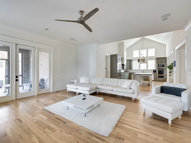 118 Cheekwood Ter — Photo 16