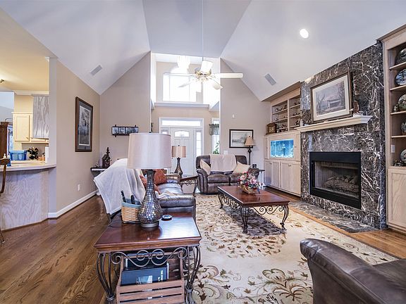 4th image of 2115 Stillwell Ct