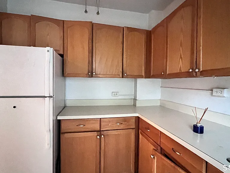 132 Woodside St #1C — Photo 3