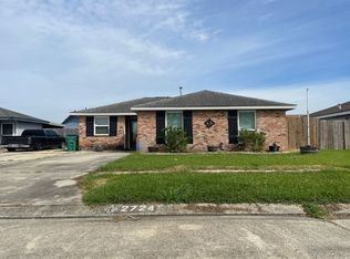 2724 Bayou Boeuf Dr, Marrero, LA 70072