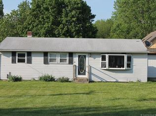 323 Abbe Rd, Enfield, CT 06082