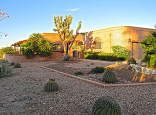 1096 W Camino Urbano, Green Valley, AZ 85622