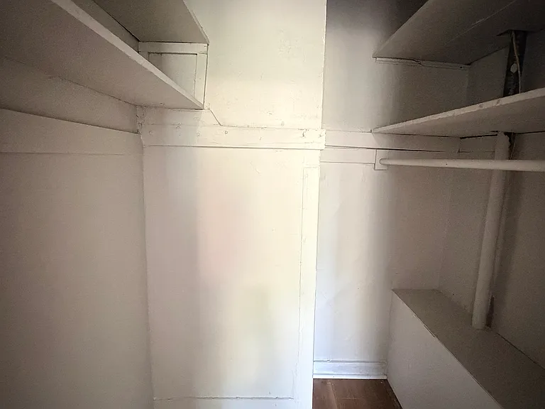 401 Sherman Ave #6 — Photo 14