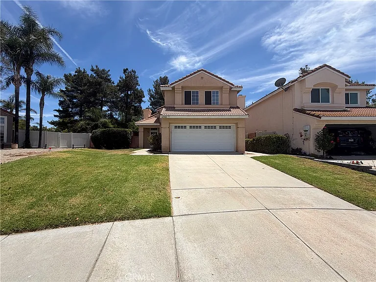 42920 Corte Salamanca — Photo 2