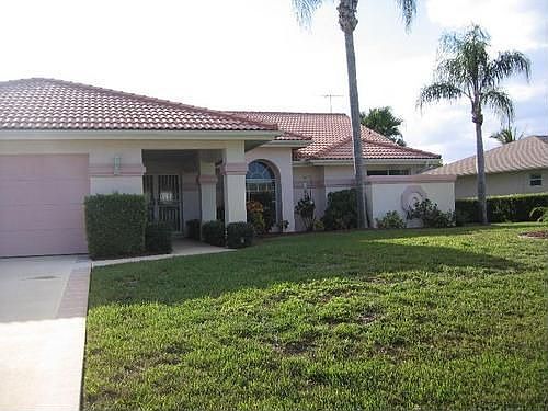 1st image of 2858 SE Eagle Dr