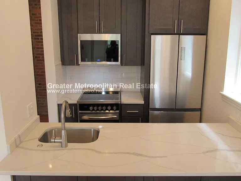 351 North St #7 — Photo 5