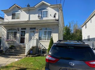 154 Holland Ave, Staten Island, NY 10303
