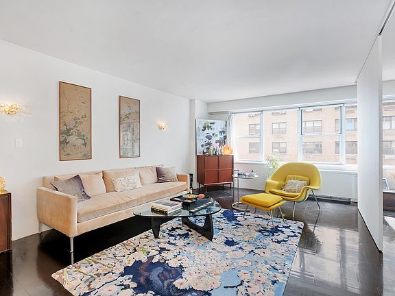 3rd image of 136 E 56th St #4GG