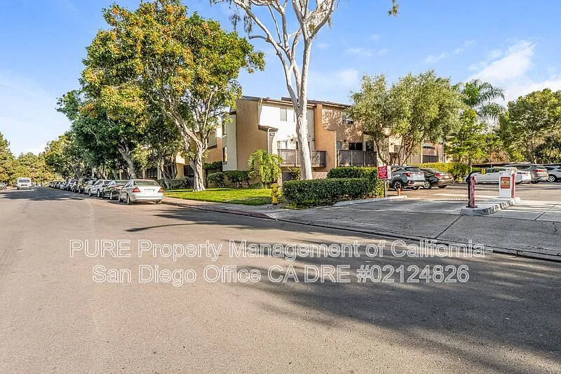 2 bed, 1.5 bath, 1020 sqft, $2,595 — Photo 3
