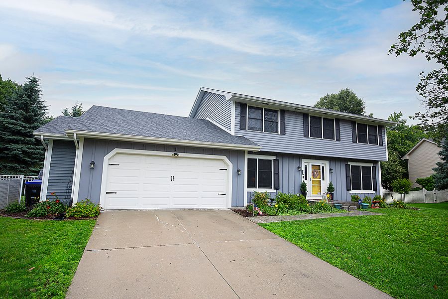 1st image of 1 Harbor Pointe Ct