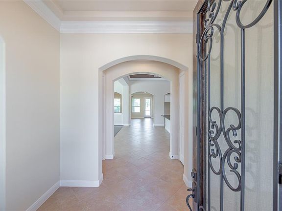 3rd image of 32718 Wingfoot Cir