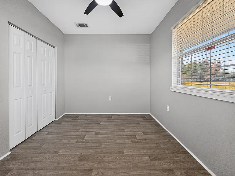 510 Barrow Ave — Photo 21