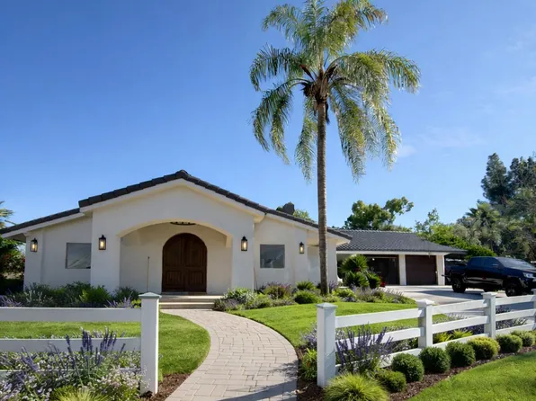 30716 Sunset Dr, Redlands, CA 92373