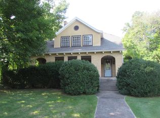535 Oakhurst Ave, Bluefield, WV 24701
