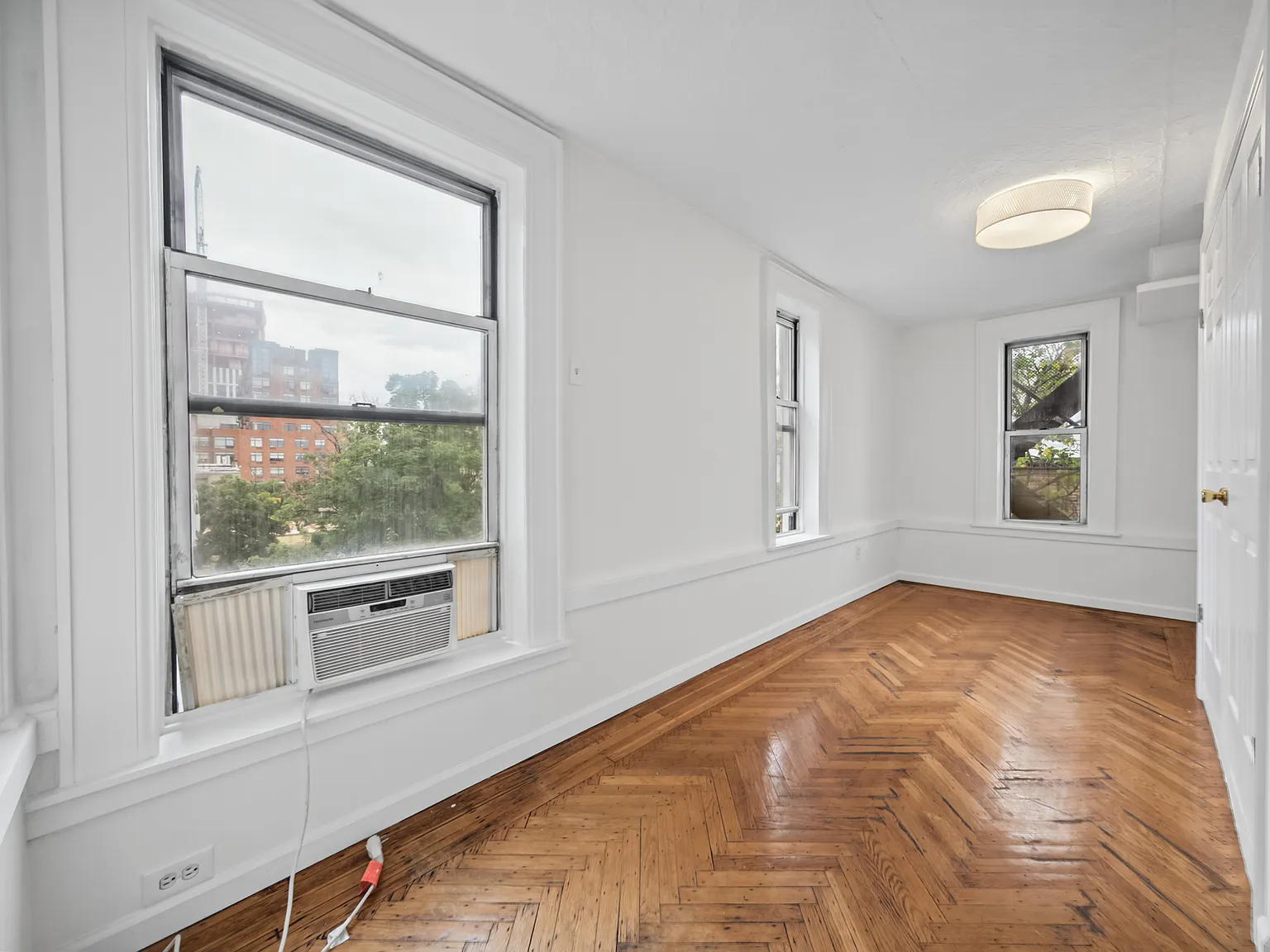 166 State Street — Photo 4