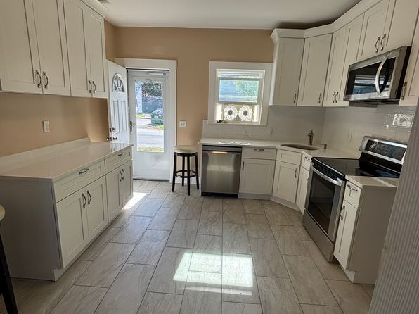 29 Webster St APT 1
