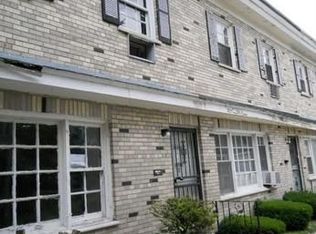 7721 S Coles Ave APT D, Chicago, IL 60649