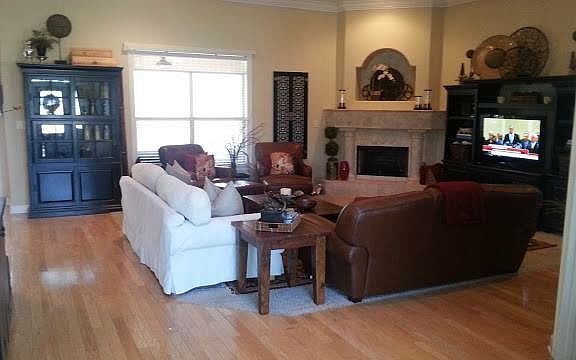 3rd image of 5730 Cobble Creek Dr