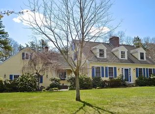52 Bullivant Farm Rd, Marion, MA 02738