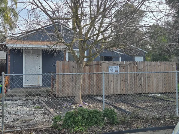 5765 Nina Way, Sacramento, CA 95824