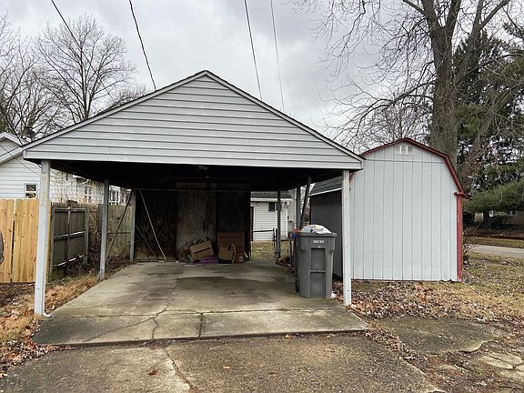 5th image of 4033 Bowman Ave
