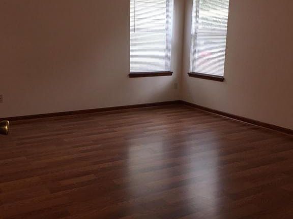 5th image of 7822 Aquarius Cir S