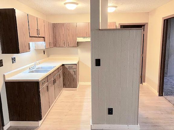 4th image of 1015 7th Ave #423bd44js