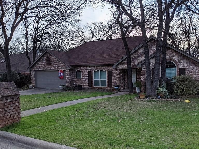1st image of 7729 Aubrey Ln