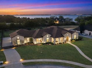 117 Ambrosia Ln, Heath, TX 75032