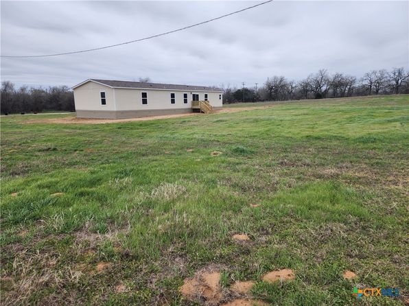 4214 Woodrow Center Rd, Kingsbury, TX 78638
