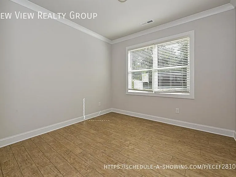 629 Colorado Ave — Photo 12