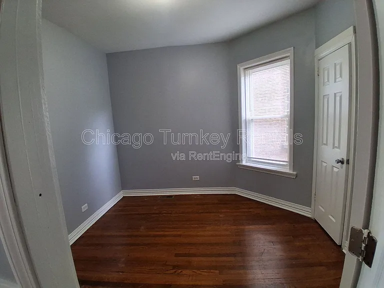 7125 S Ellis Ave #1 — Photo 10