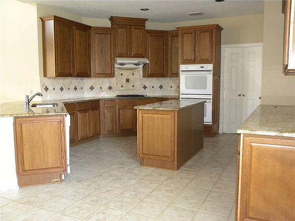 4th image of 4468 Sandy Water Ln