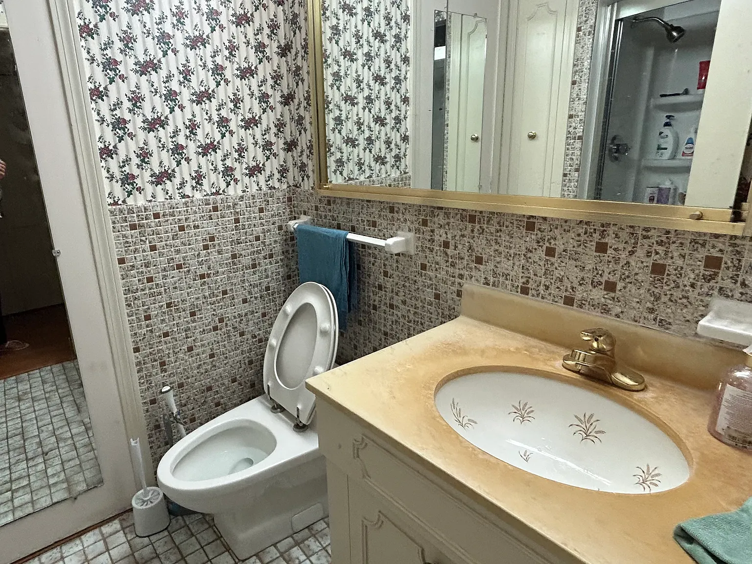 1 bed, 2.5 bath, 2304 sqft, $750 — Photo 4