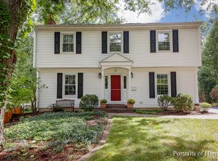 79 Forest Ave, Glen Ellyn, IL 60137