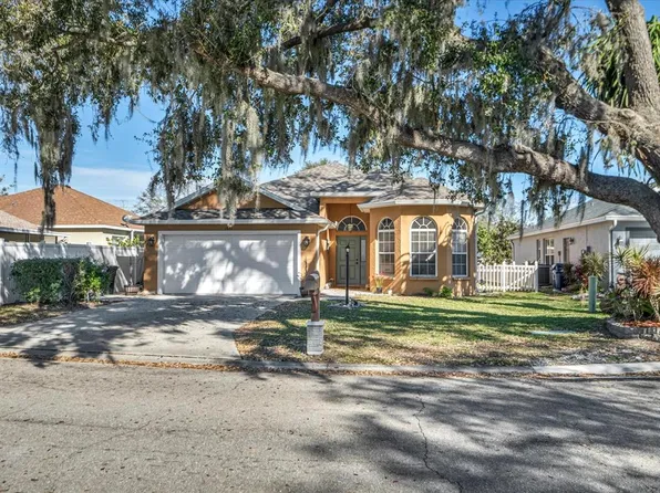 1831 Summer Walk Cir, Sarasota, FL 34232