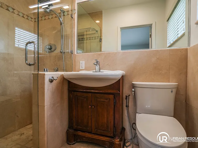475 S Shore Dr — Photo 29