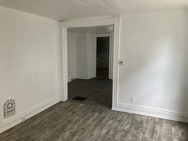 374 Hawley St — Photo 10