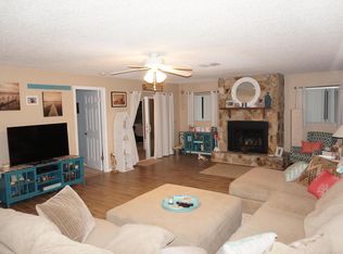 1937 Ontario Cir S, Melbourne, FL 32935