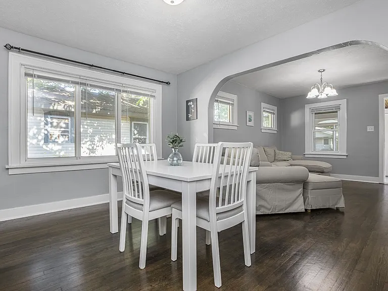 1342 Miner St — Photo 21