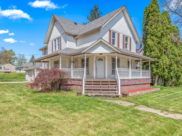 246 S Main St, Camden, MI 49232