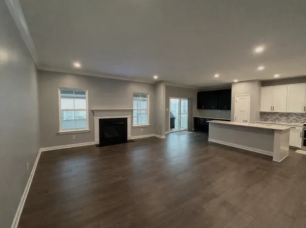 310 Helenium Dr, Mars, PA 16046
