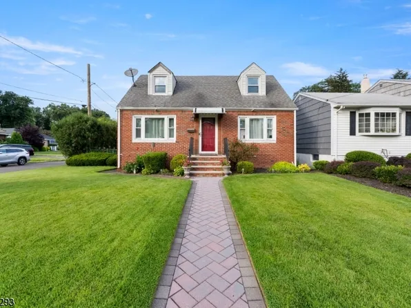 182 Willow Ave, Hackensack City, NJ 07601