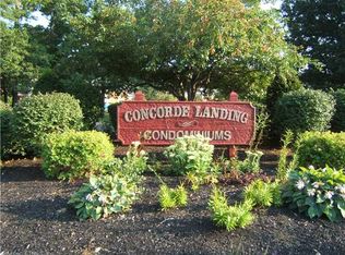 8 Concorde Way UNIT A1, Windsor Locks, CT 06096