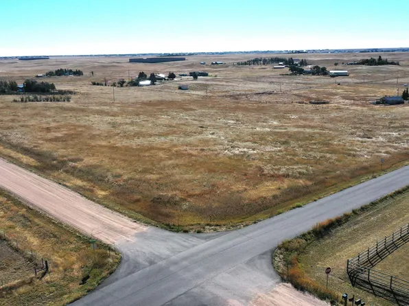 Sitting Bull Rd, Cheyenne, WY 82009