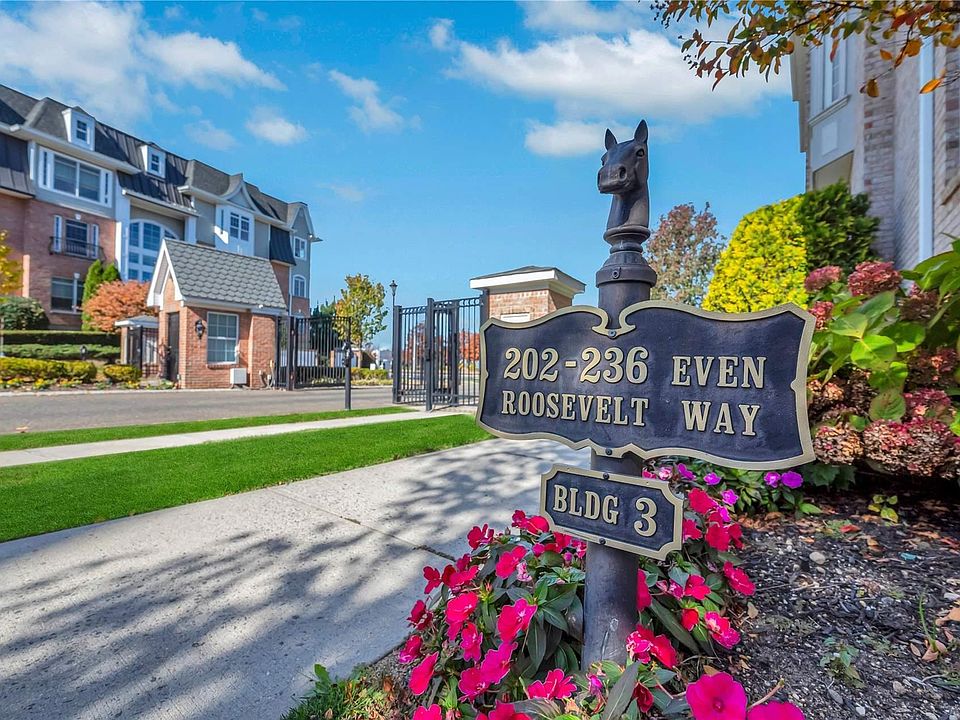 1st image of 222 Roosevelt Way #222