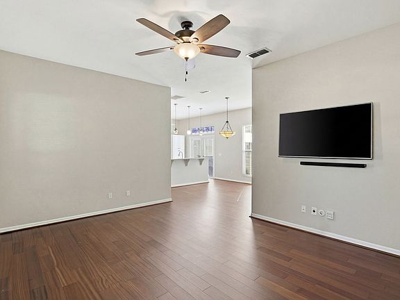 5th image of 5103 SW 103rd Way