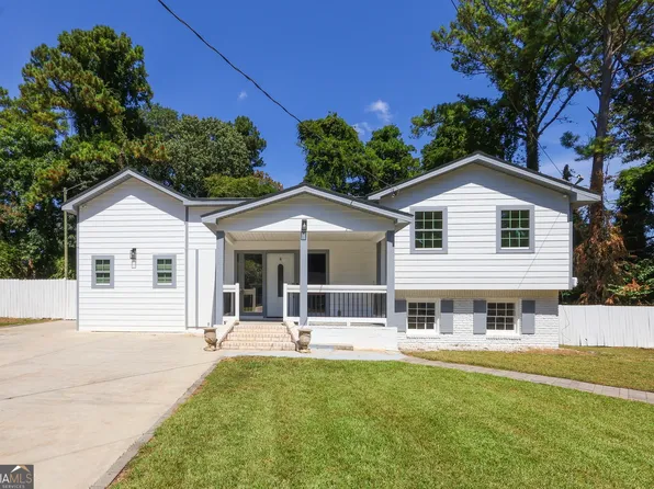 542 Village Ln, Jonesboro, GA 30236