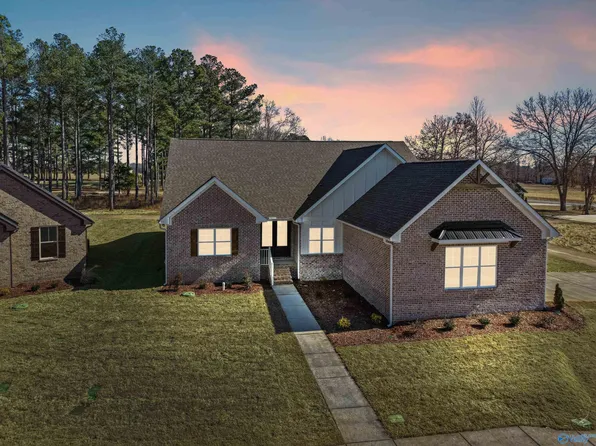 22040 Mulligan Pkwy, Athens, AL 35613