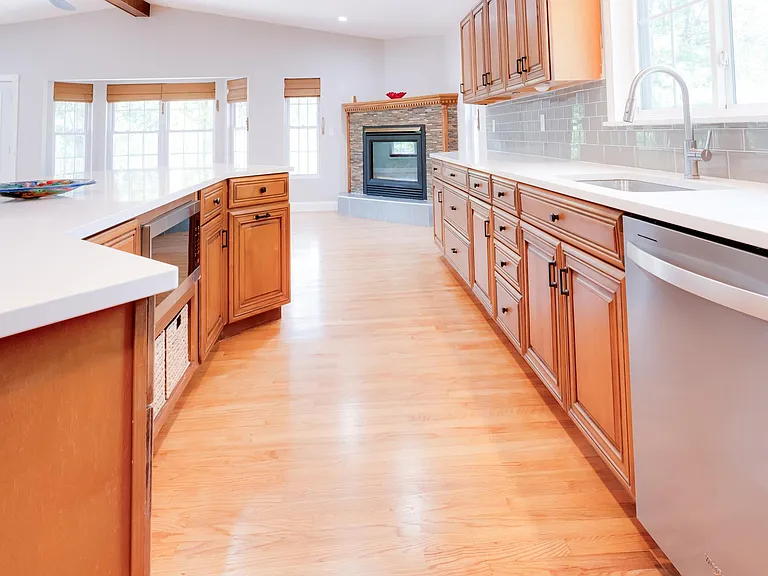 327 Royal Village Dr — Photo 18